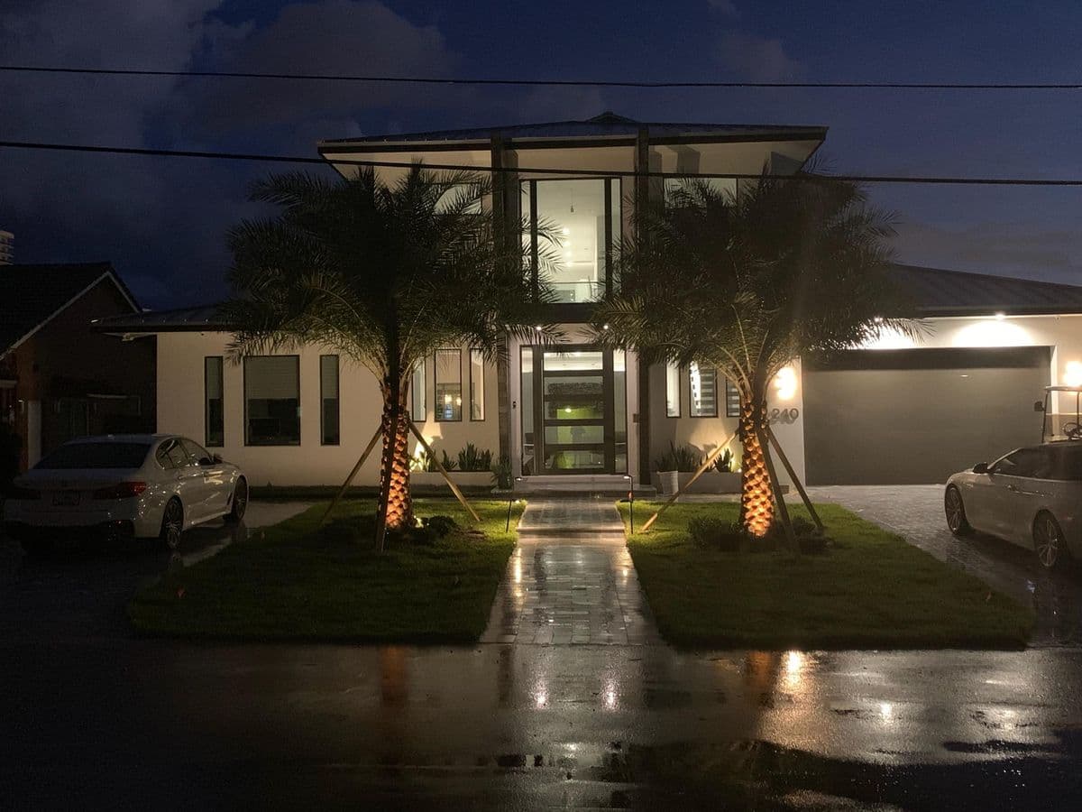 Ground-Up Coastal Home, Lauderdale-by-the-Sea — built by our construction partner