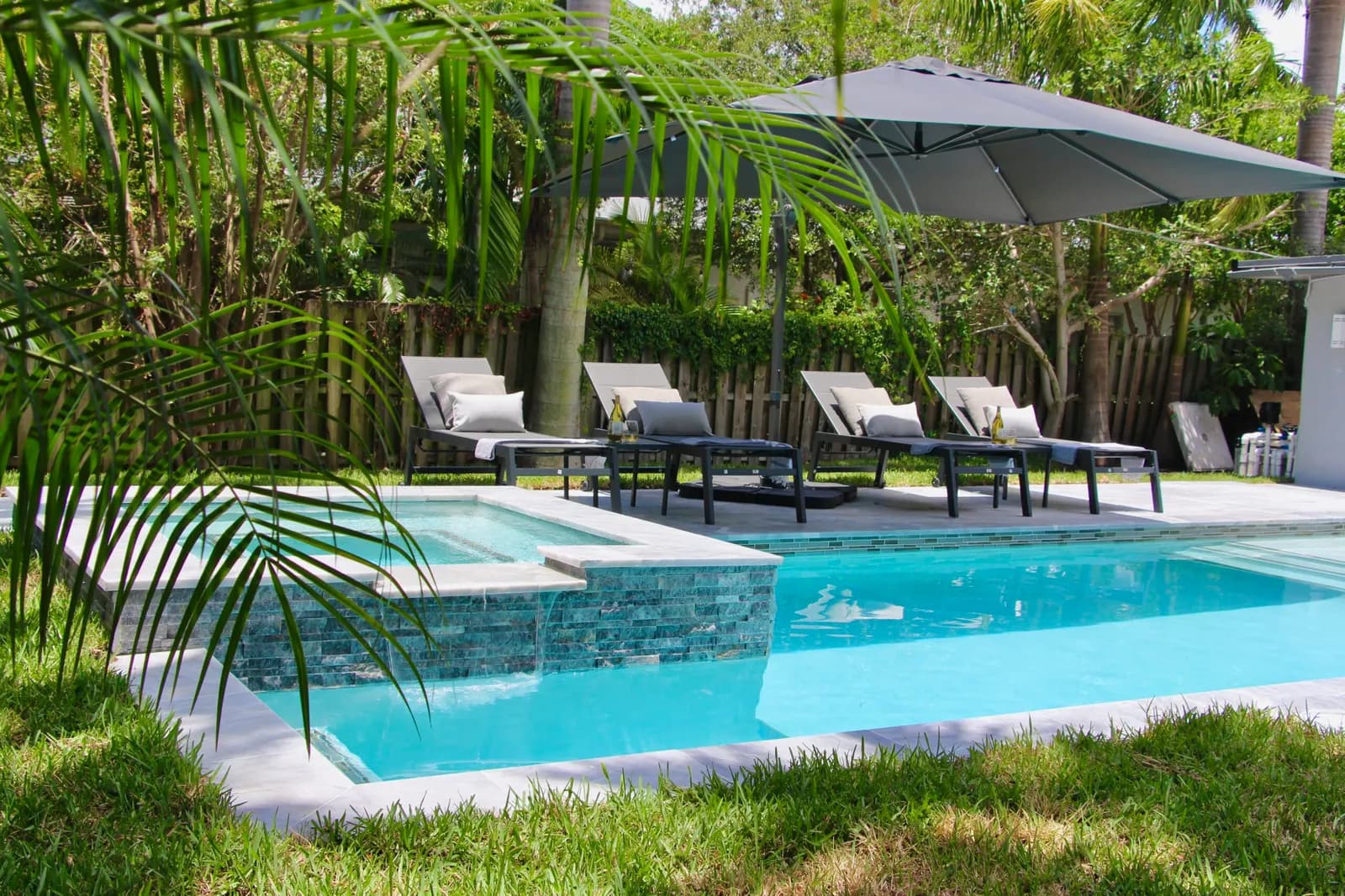 Fox Private Resort, Croissant Park, Fort Lauderdale, FL