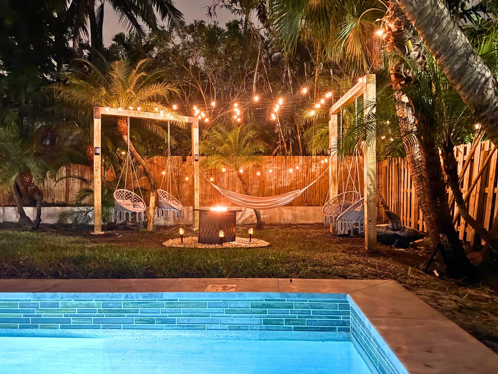 Fox Private Resort, Croissant Park, Fort Lauderdale, FL